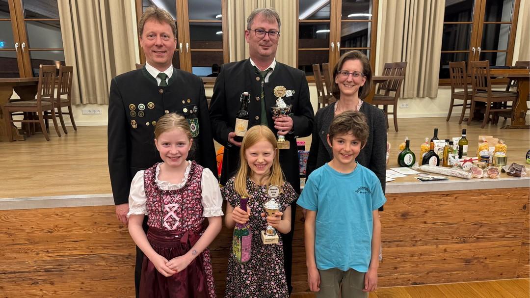 sechs schuetzenkoenige in rohr 01